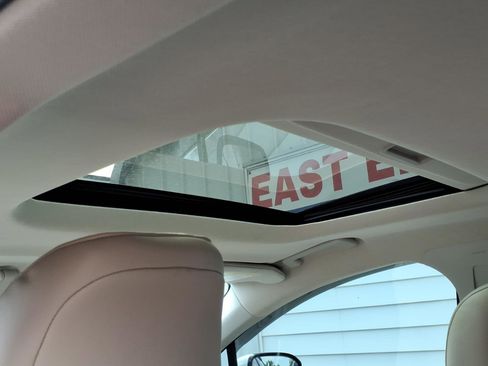 Used 2016 Ford Fusion Titanium FWD image 12