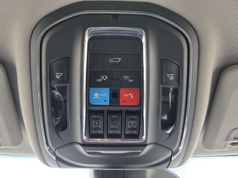 Used 2022 Jeep Grand Cherokee Limited 4xe AWD/4WD image 29
