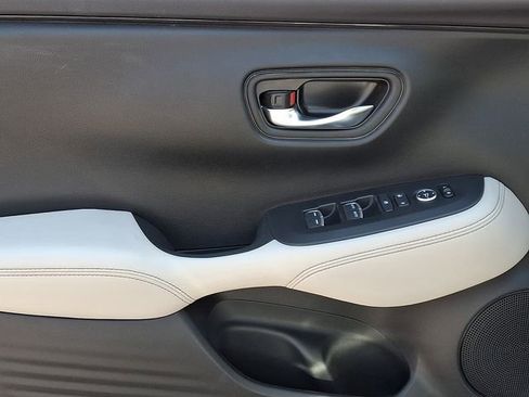 Certified 2024 Honda HR-V EX-L image 12