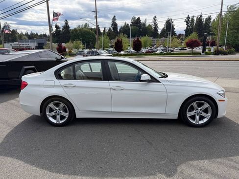 Used 2014 BMW 328d xDrive Sedan AWD/4WD image 10