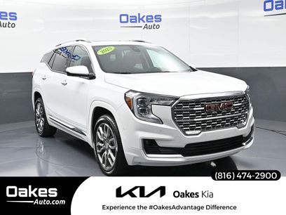 Used 2023 GMC Terrain Denali w/ Denali Premium Package