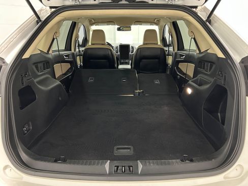 Used 2022 Ford Edge SEL AWD/4WD image 32