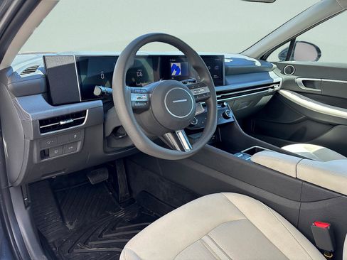 Used 2025 Hyundai Sonata SEL FWD image 13