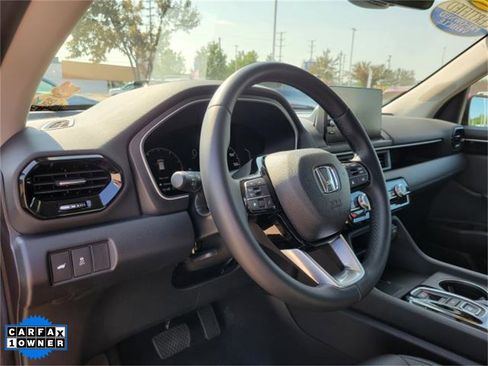 Used 2025 Honda Pilot EX-L image 21