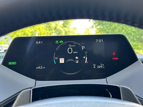 New 2026 Toyota Prius Plug-In Hybrid FWD image 27