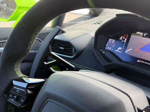 Used 2024 Lamborghini Huracan Tecnica RWD image 29