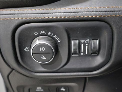 Certified 2019 RAM 1500 Limited image 32