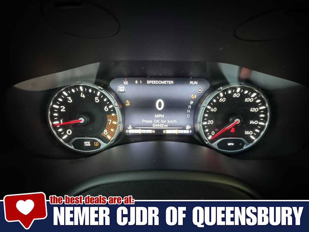 Used 2022 Jeep Renegade Limited w/ Sun, Sound & Wheels Group AWD/4WD image 15