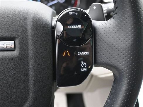 Used 2020 Land Rover Range Rover Velar S image 13