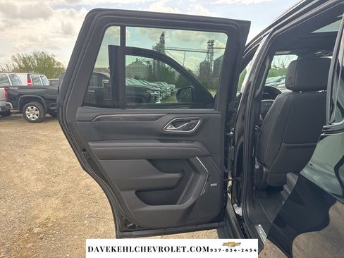 Used 2023 Chevrolet Tahoe RST w/ Luxury Package AWD/4WD image 33