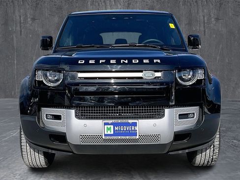 Certified 2025 Land Rover Defender 110 S image 2