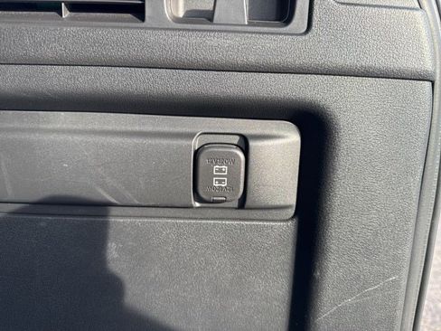 Used 2024 MAZDA CX-90 3.3 Turbo w/ Premium Package image 15