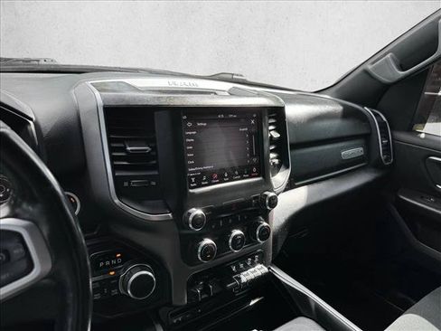 Used 2019 RAM 1500 Big Horn AWD/4WD image 14
