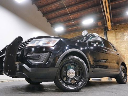 Used 2016 Ford Explorer 4WD Police Interceptor image 3