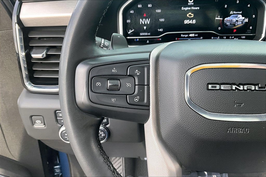 Used 2024 GMC Sierra 1500 Denali w/ Technology Package AWD/4WD image 19