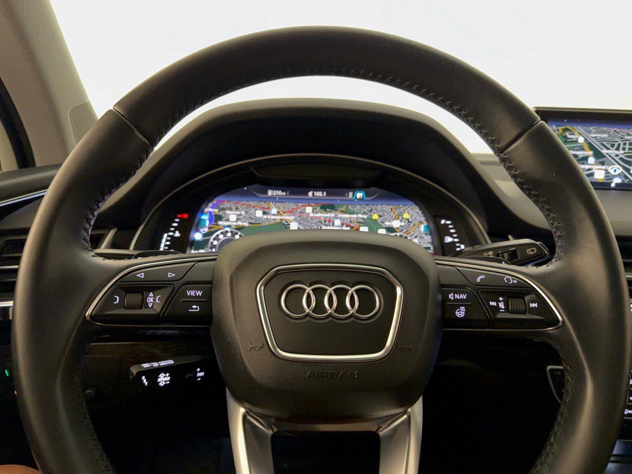 Used 2019 Audi Q7 3.0T Premium Plus w/ Premium Plus Package AWD/4WD image 10