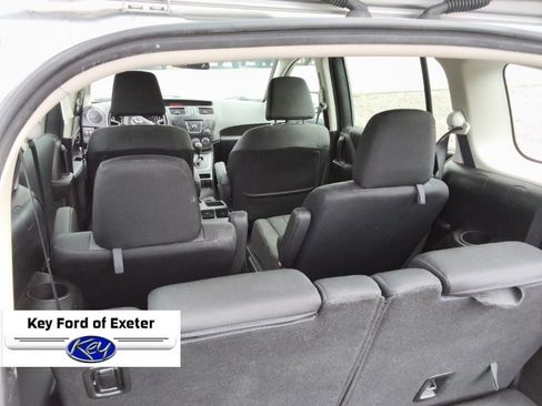 Used 2013 MAZDA MAZDA5 Sport FWD image 11