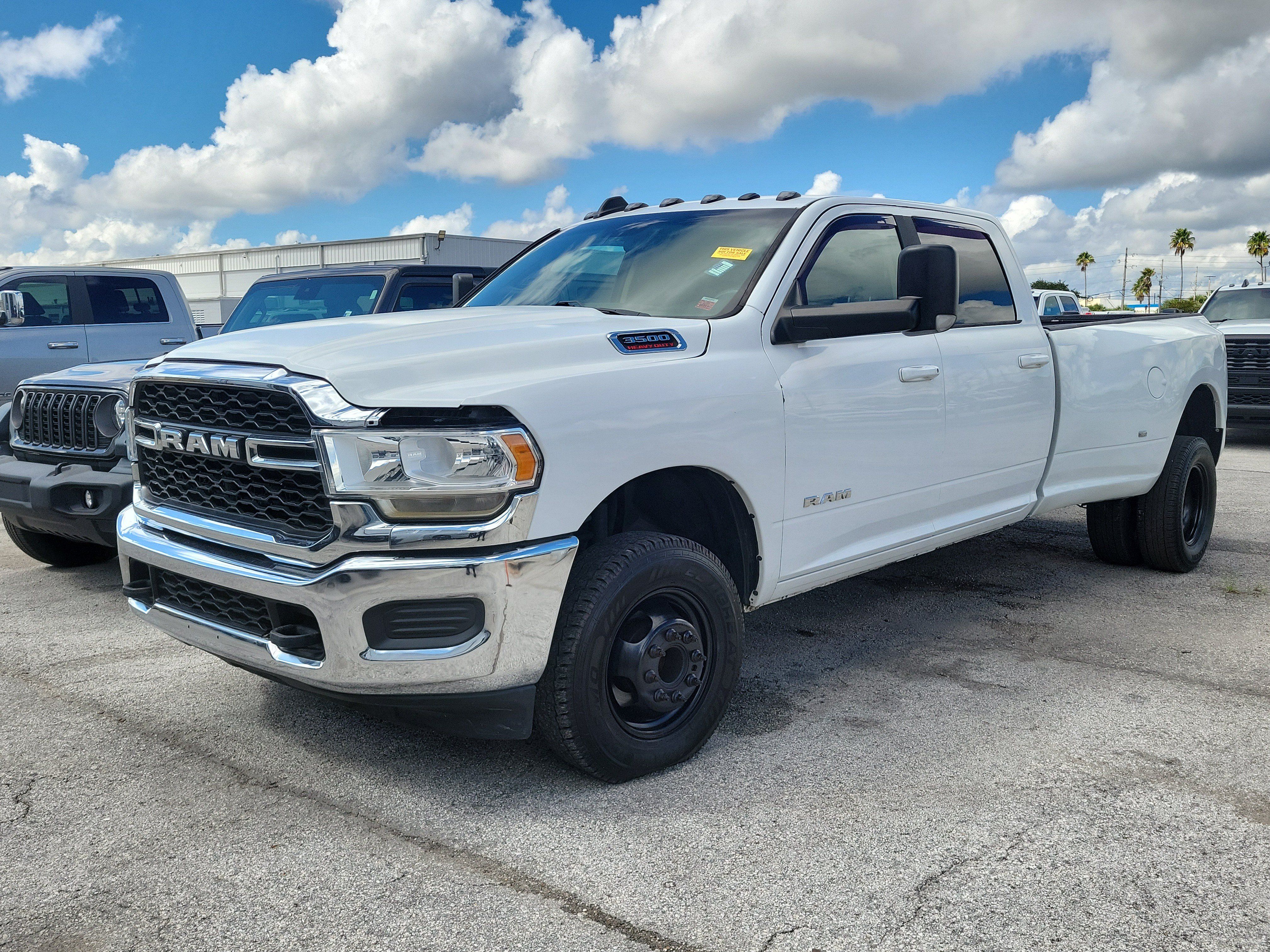 Used 2020 RAM 3500 Big Horn AWD/4WD image 3