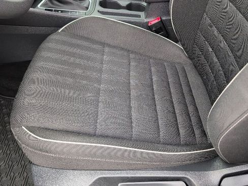 Used 2022 Volkswagen Jetta Sport image 11