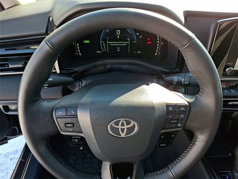 Certified 2025 Toyota Camry LE image 19