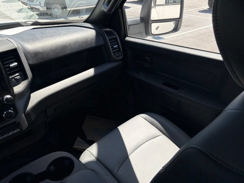 New 2026 RAM 5500 Tradesman w/ Chrome Appearance Group AWD/4WD image 29