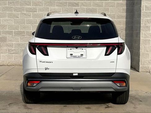 New 2025 Hyundai Tucson SEL image 4