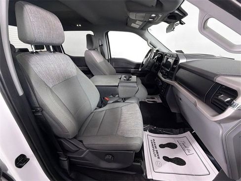 Used 2023 Ford F150 XLT w/ XTR Package image 28