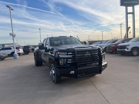 Used 2022 Chevrolet Silverado 3500 High Country w/ Safety Package II image 5