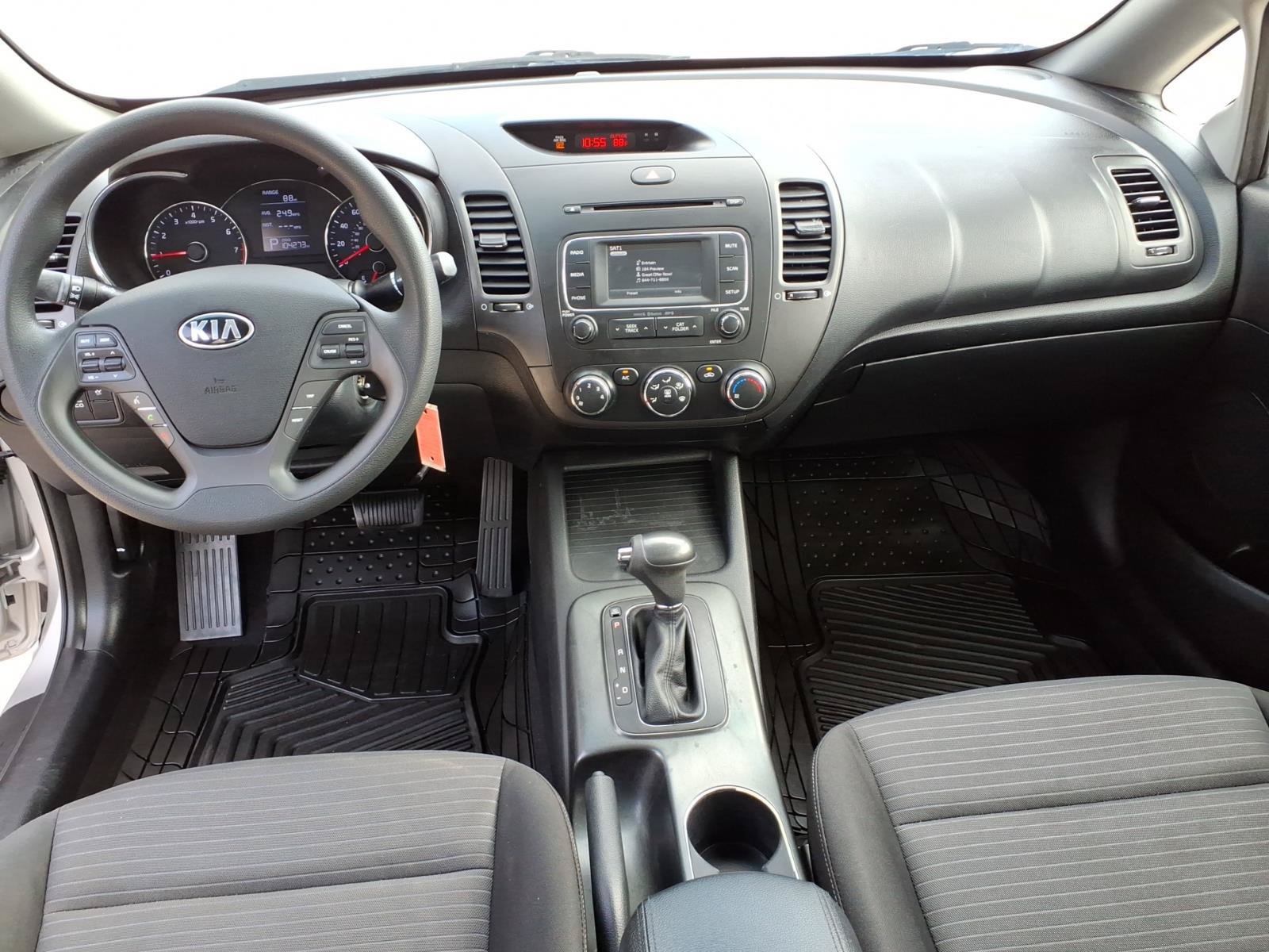 Used 2016 Kia Forte LX w/ LX Popular Package FWD image 11