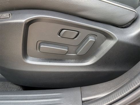 Used 2025 MAZDA CX-5 AWD 2.5 S w/ Preferred Package image 14