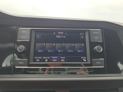 Used 2024 Volkswagen Jetta S FWD image 25