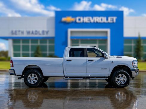 Used 2024 RAM 3500 Big Horn AWD/4WD image 63