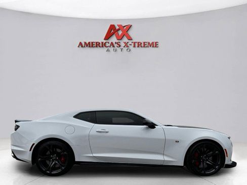 Used 2022 Chevrolet Camaro SS image 6