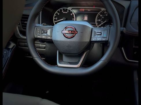 New 2026 Nissan Rogue SV AWD/4WD image 25