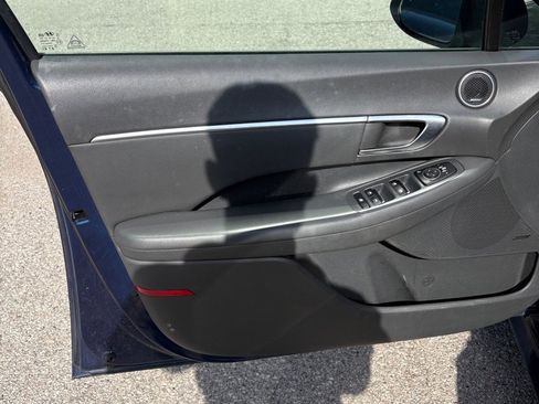 Used 2020 Hyundai Sonata SEL w/ Premium + Sunroof Package FWD image 10