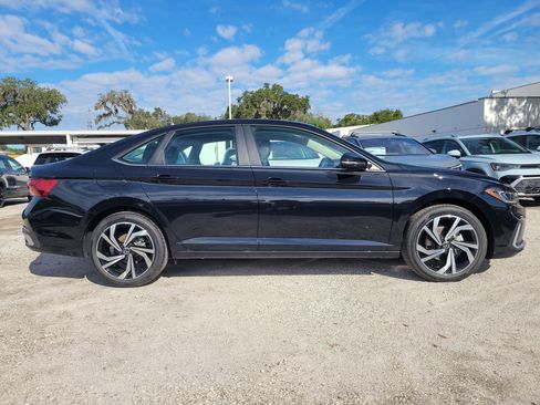 New 2026 Volkswagen Jetta SEL image 5