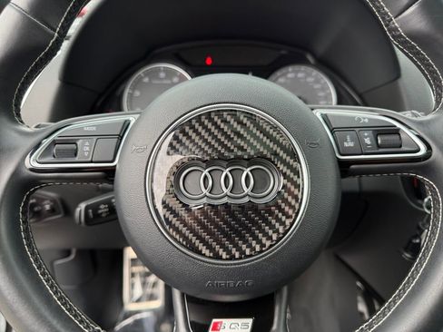 Used 2016 Audi SQ5 Premium Plus w/ Technology Package AWD/4WD image 21