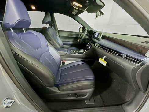 New 2026 INFINITI QX60 Sport w/ Dark Cargo Package image 38