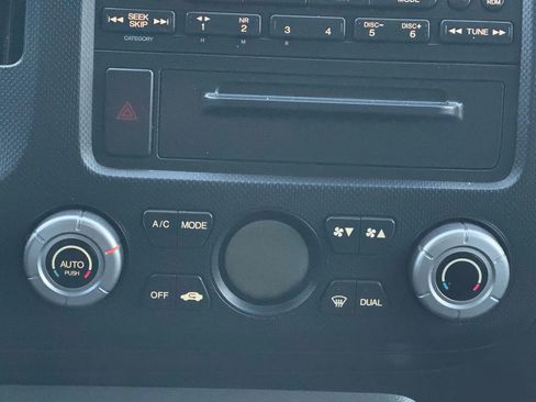 Used 2006 Honda Ridgeline RTS image 25