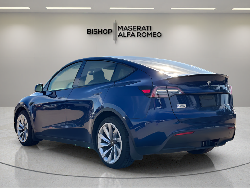 Used 2023 Tesla Model Y Long Range AWD/4WD image 3