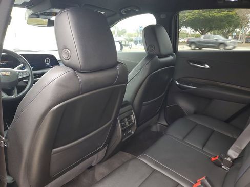 Used 2025 Cadillac XT4 Sport w/ Cold Weather Package FWD image 16