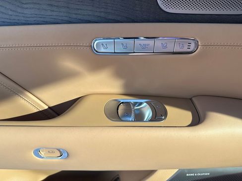 New 2026 Genesis G90 3.5T AWD/4WD image 18