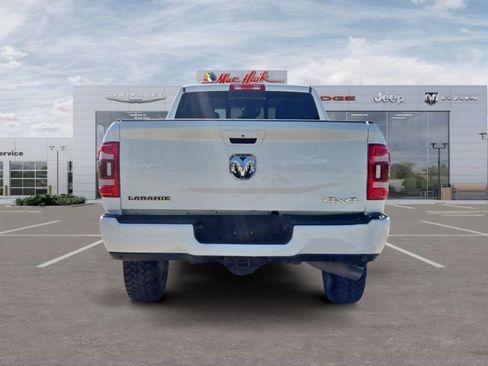 Used 2024 RAM 2500 Laramie w/ Safety Group AWD/4WD image 4