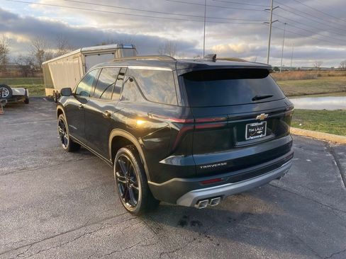 New 2026 Chevrolet Traverse LT w/ Driver Confidence Package image 5