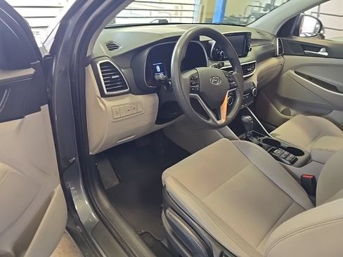 Used 2019 Hyundai Tucson SE w/ Cargo Package FWD image 5