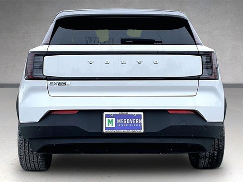 New 2026 Volvo EX30 Plus w/ Climate Package image 4