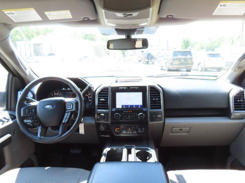 Used 2020 Ford F150 XLT w/ Equipment Group 302A Luxury AWD/4WD image 25