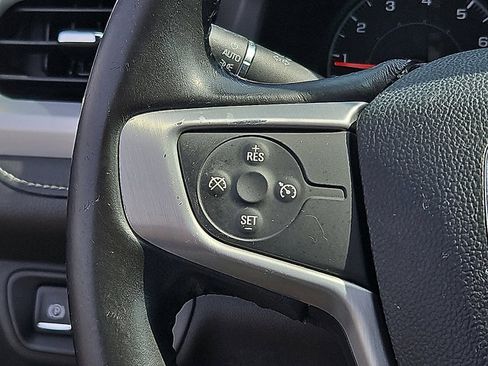 Used 2018 GMC Acadia SLE image 20