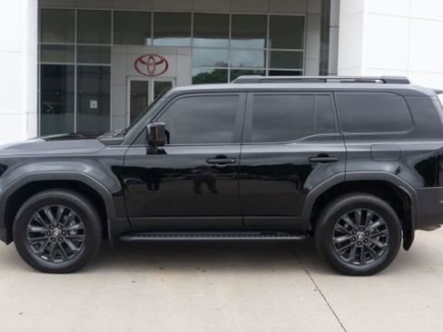 Used 2025 Toyota Land Cruiser w/ Premium Package AWD/4WD image 2