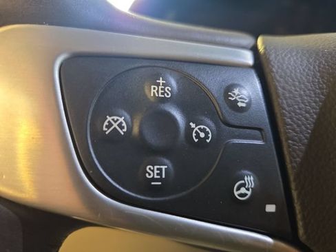 Used 2015 GMC Yukon SLT w/ Open Road Package AWD/4WD image 49